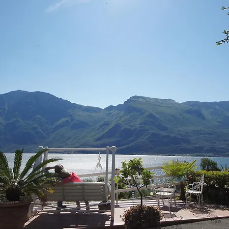 Riviera Panoramic 3* Limone sul Garda