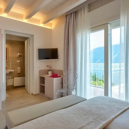Hotel Riviera Panoramic 3*